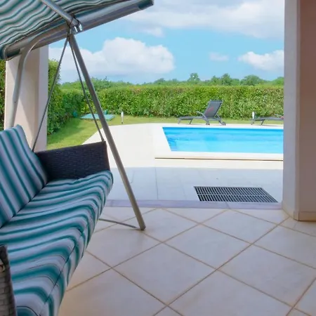 Mary By Rent Istria Vila